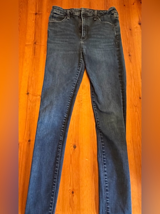 Abercrombie & Fitch Denim - Abercrombie & Fitch Women's Dark Indigo Skinny Jeans
